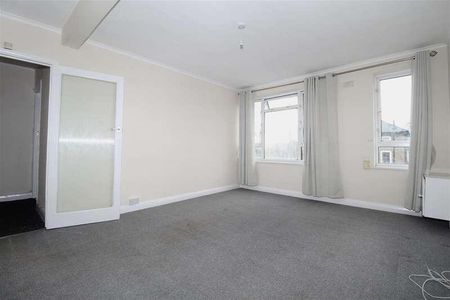 Lincoln Court, Enfield, EN2 - Photo 2
