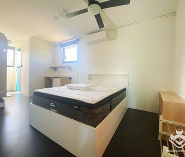 Short/Long -Term stay Available - Furnished Oversize Studio Availab... - Photo 3