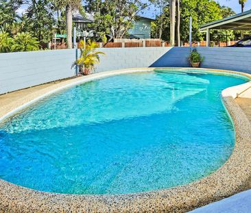 Modernised 2 Bedroom Unit – Pool & Great Location! - Photo 5