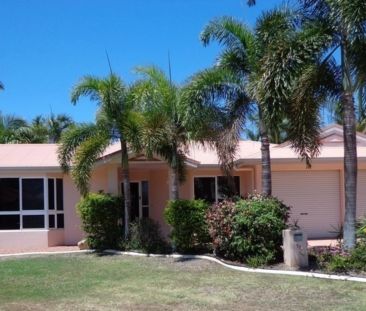 Spacious Home in Popular Willow Gardens - Photo 3