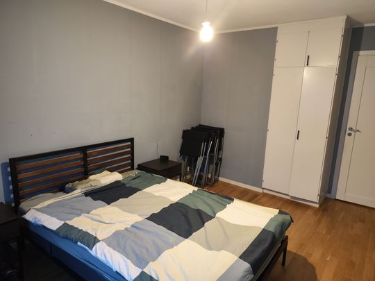 Hagalundsgatan, Solna - Foto 1