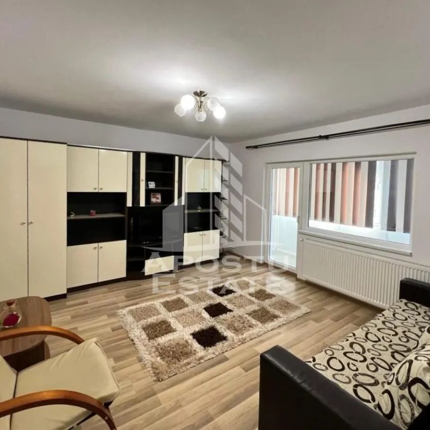 Apartament 3 camere, 6 Vanatori - Photo 1