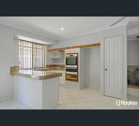 11 Bounty Court, Port Kennedy, WA 6172 - Photo 3