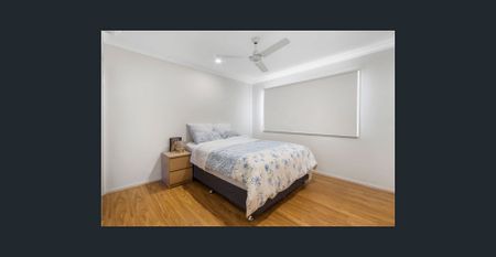 Beautiful Low-Maintenance Home in Prime Pimpama Location - Available for Rent- 8 Savanna Garden Pimpama - Photo 3