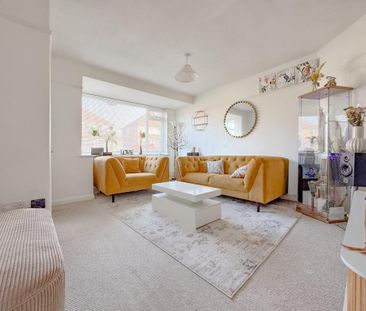 3 bedroom terraced house to rent - Photo 2