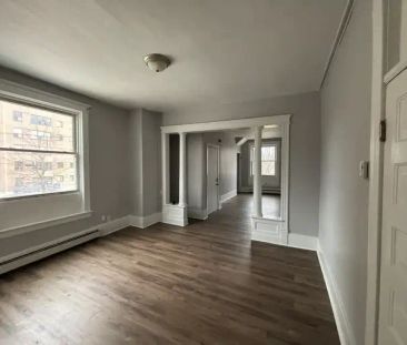 136 Victoria St #3 | 136 Victoria Street, Sarnia - Photo 1