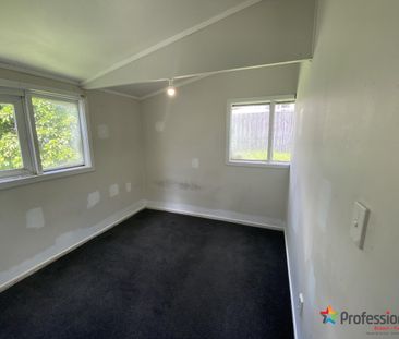 9 Malmo Place, Manurewa, Manukau - Photo 2