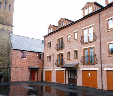 Clock Tower Court, Milnrow, Rochdale - Photo 2