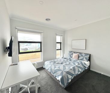 Brand New Rooming Accommodation - Photo 2