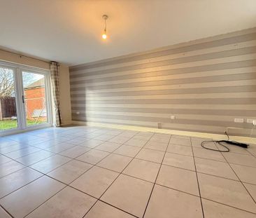 4 bedroom detached house to rent - Photo 5