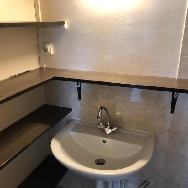 Location Appartement 3 pièces 56m² VAULX EN VELIN 69120 - Photo 1