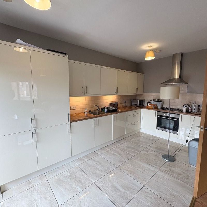 Apt 1, Ivy House, 1 Walnut Street, Belfast BT7 1FB - Photo 1