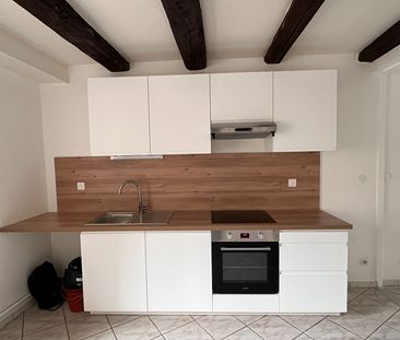 Location Appartement 3 pièces 74m² - Photo 5