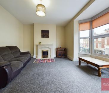 2 bedroom maisonette to rent - Photo 1