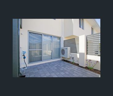 35B Apara Way, Nollamara, WA 6061 - Photo 2