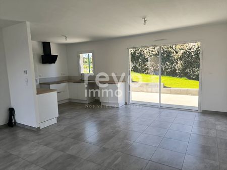Location Maison 4 pièces 90m² OREE D ANJOU 49270 - Photo 4