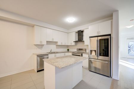 For Lease - 51 Albert Lewis Street, Markham, Ontario - Photo 5