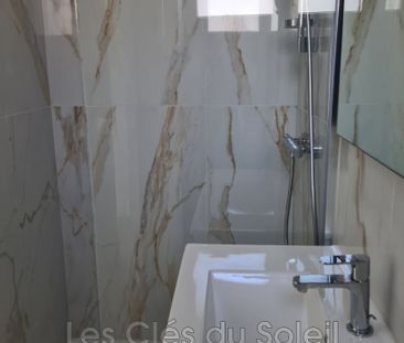 Location Appartement 2 pièces 42m² BANDOL 83150 - Photo 3
