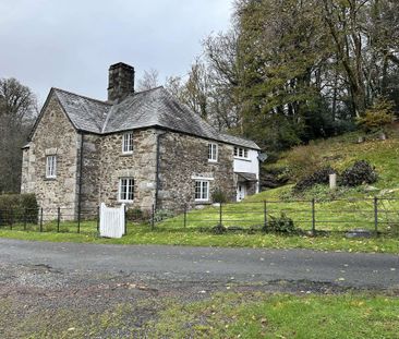 A character three bedroom Cottage in a peaceful location forming pa... - Photo 4