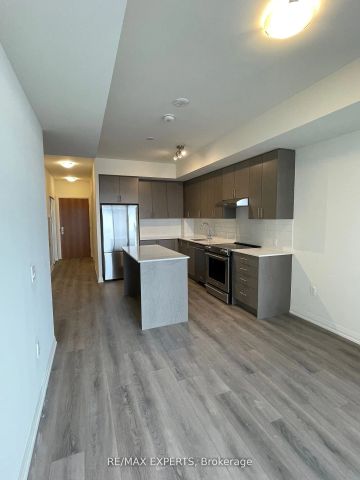 8960 Jane Street #1111 - Photo 5