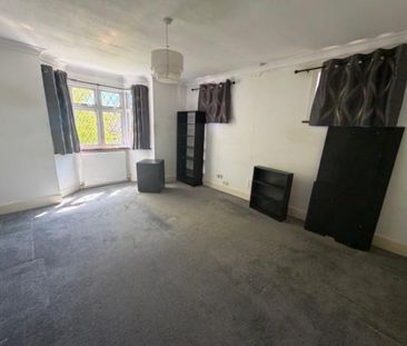 Queens Road Maidstone, Kent - Photo 3