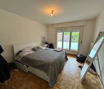 Spacieux appartement de 2.5 pièces avec balcon - Foto 6
