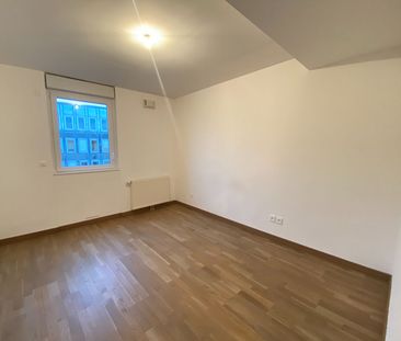 Location Appartement 3 pièces 67m² - Photo 6