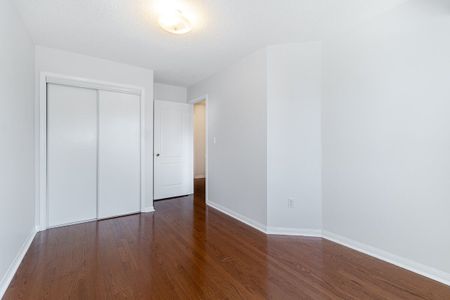 For Lease - 3030 Breakwater Court Unit# 276, Mississauga, Ontario - Photo 4