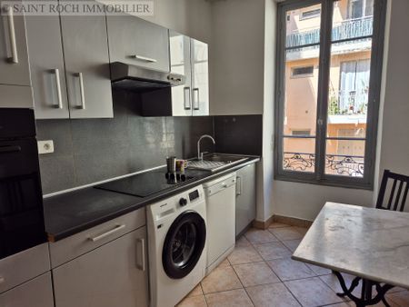 Location Appartement 2 pièces 44m² NICE 06300 - Photo 2