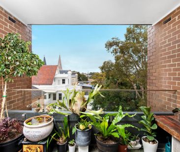 Enter Via Piper Lane - Light, Lifestyle & Location in Annandale - Photo 3