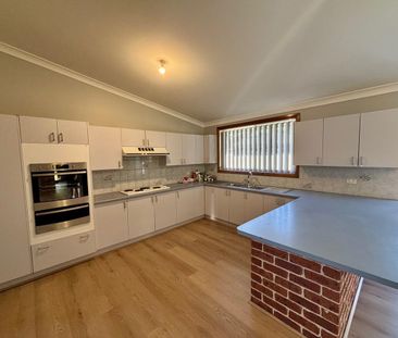 Spacious Family Home in Ideal Location - Photo 2