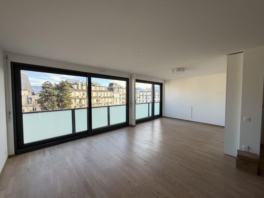 Magnifique appartement lumineux de 6.5 pièces au dernier étage avec une grande terrasse. 101 m2 environ - Photo 1