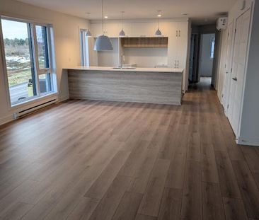 4 ½ 1 mois gratuit + 1500$ COMPTANT - Photo 2