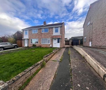 3 bedroom semi-detached house to rent - Photo 1