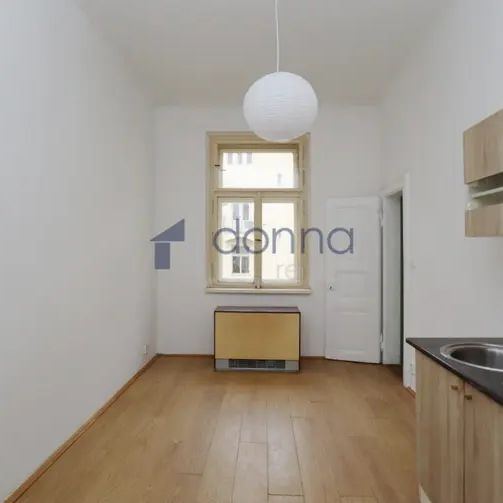 Pronájem bytu 2+kk, 46 m - Photo 1