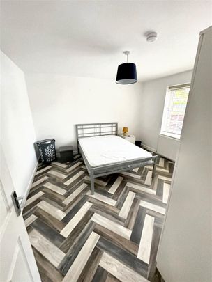 1 Bedroom House / Flat Share to let - Photo 1