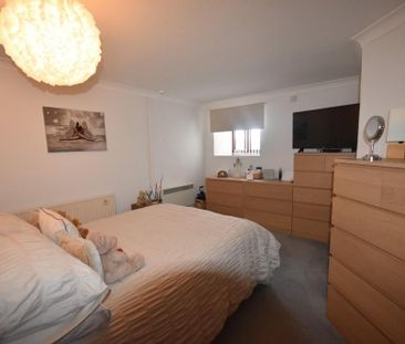 1 bedroom barn conversion to rent - Photo 3