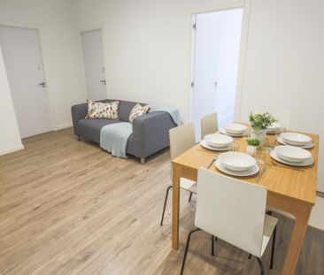 Nice room in calle del Ferrocarril - Foto 1