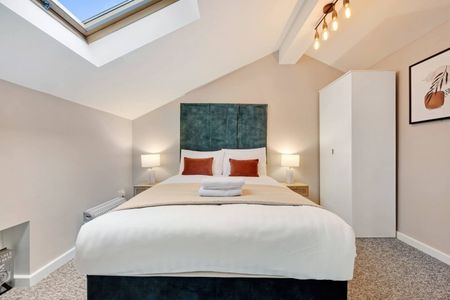 3 Bed Semi-Detached House, Back Falkner Street South, L8 - Photo 3