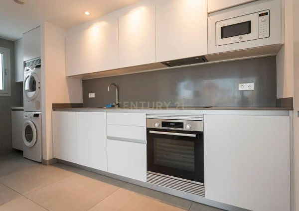 Apartamento de alquiler en Passatge Joan Marí Cardona, Santa Eulària Des Riu,, 4, Santa Eulària