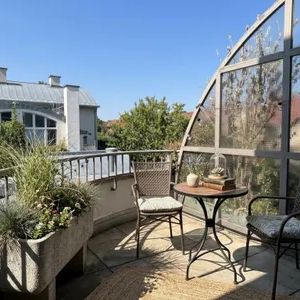 1140! Sonnige 5-Zimmer-DG-Maisonette mit S/W-Terrasse & Balkon in Grünruhelage! - Photo 3