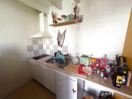 Location Appartement 2 pièces 43m² BORDEAUX 33000 - Photo 3