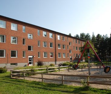 Strålvägen 11 - Foto 1