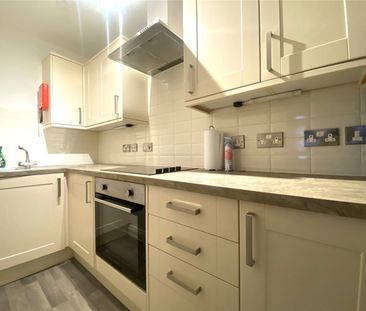 Northfield Lodge, 9-11 Northfield, Bridgwater, Somerset, TA6 - Photo 3