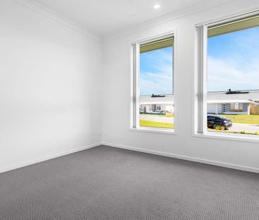 4 Bedroom Home Avalible for Rent - Photo 4