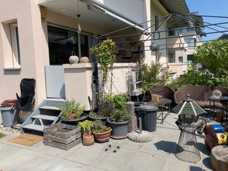 Charming 5.5-room apartment with balcony and seating area in a family-friendly location in Schüpbach - Photo 5