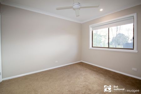 MODERN DESIGN MEETS EVERYDAY COMFORT - Photo 3