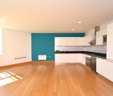 2 bedroom apartment to rent - Photo 3