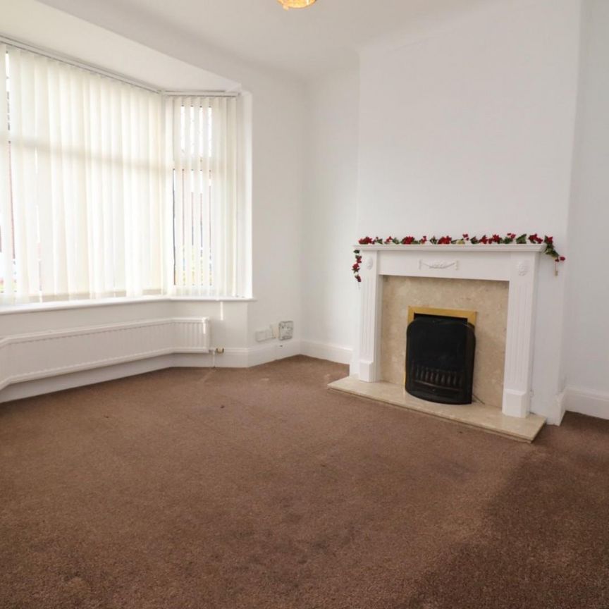 3 bedroom House To Let Total Size: 1002 SQ FT - Photo 1