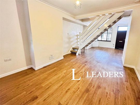 2 bedroom terraced house to rent - Photo 1